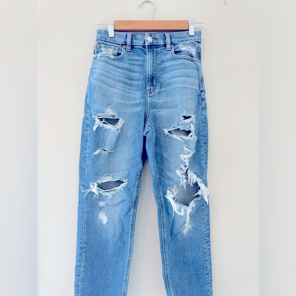 AE Stretch Curvy Mom Jean